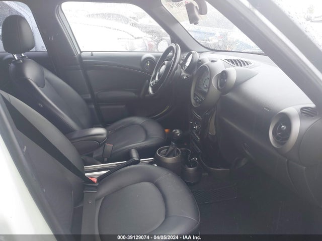 2011 MINI COOPER COUNTRYMAN WMWZB3C5XBWM01451 Photo 4