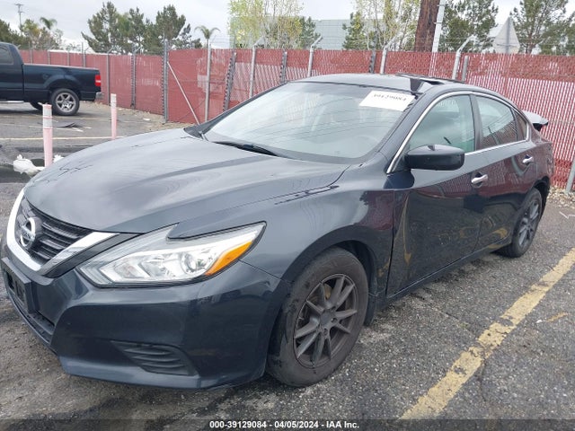 Nissan Altima 2.5 S 2017 1N4AL3AP5HC484806 Image 2