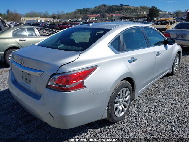 Nissan Altima 2.5 S 2015 1N4AL3AP2FN346612 Image 4