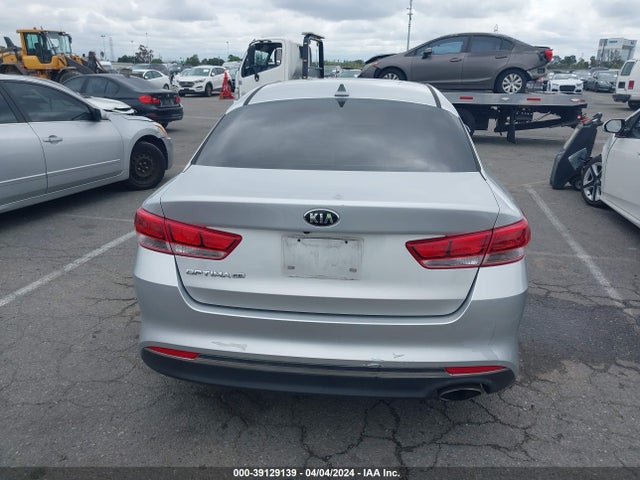 KIA Optima Lx 2017 5XXGT4L30HG122841 Image 16