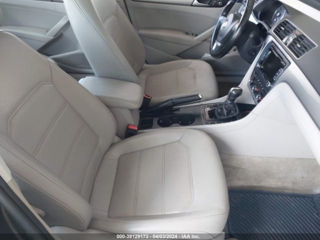 1VWAS7A34FC121487 Volkswagen Passat 1.8t Limited Edition