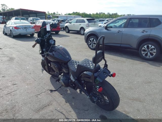 2022 INDIAN MOTORCYCLE CO. CHIEF 56KDLCAG2N3003102 Photo 2