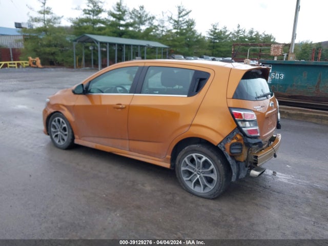 Chevrolet Sonic Lt Auto 2018 1G1JD6SB3J4140900 Image 3