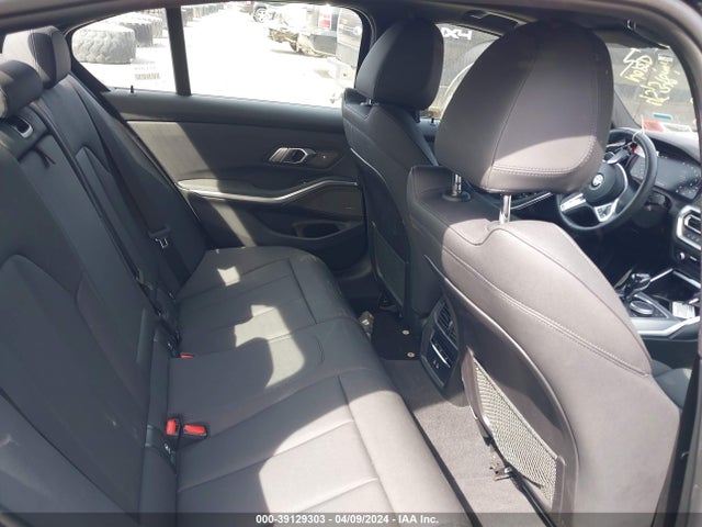 3MW5R7J09M8B50801 BMW 330i Xdrive