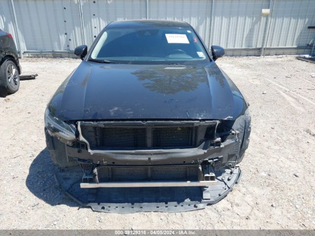 LVY102AK3KP084270 Volvo S90 T5 Momentum