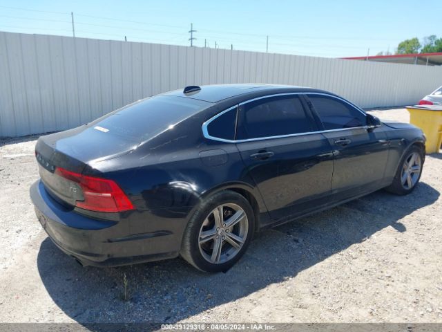 LVY102AK3KP084270 Volvo S90 T5 Momentum