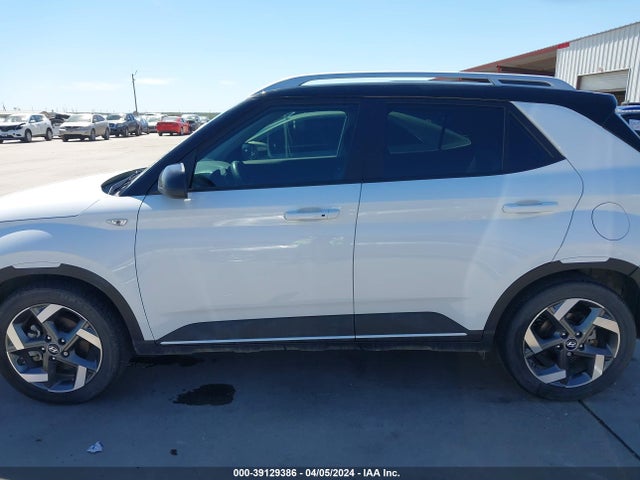 Hyundai Venue Limited 2022 KMHRC8A32NU191289 Image 15