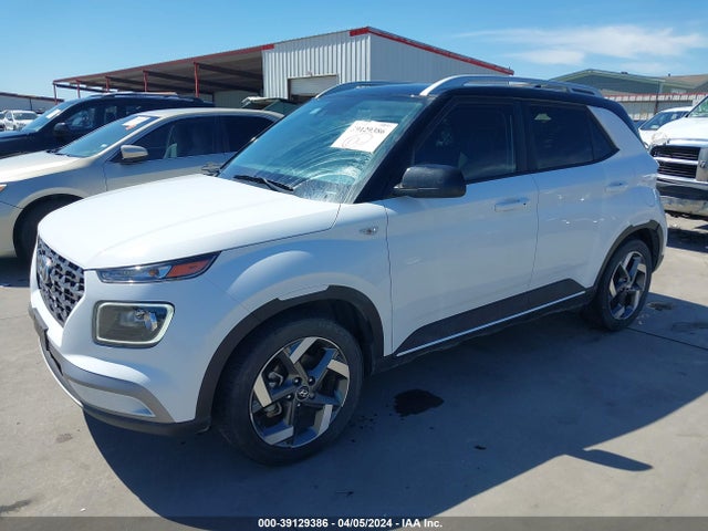 Hyundai Venue Limited 2022 KMHRC8A32NU191289 Image 2