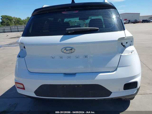 Hyundai Venue Limited 2022 KMHRC8A32NU191289 Image 6