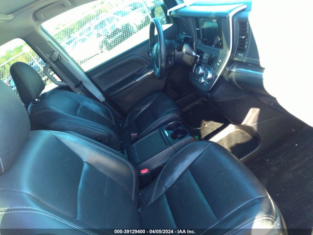 Toyota Sienna Se 8 Passenger 2017 5TDXZ3DC3HS897186 Image 5