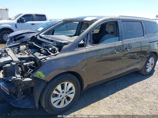 KIA SEDONA LX 2015 KNDMB5C17F6060456 Image 13