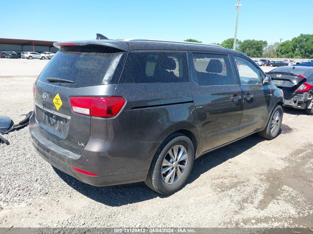 KIA SEDONA LX 2015 KNDMB5C17F6060456 Image 4