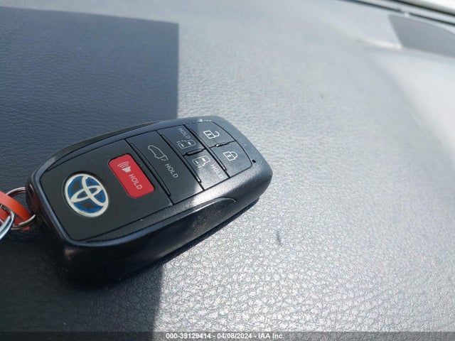 Toyota SIENNA XLE 2021 5TDYRKEC0MS067515 Image 11