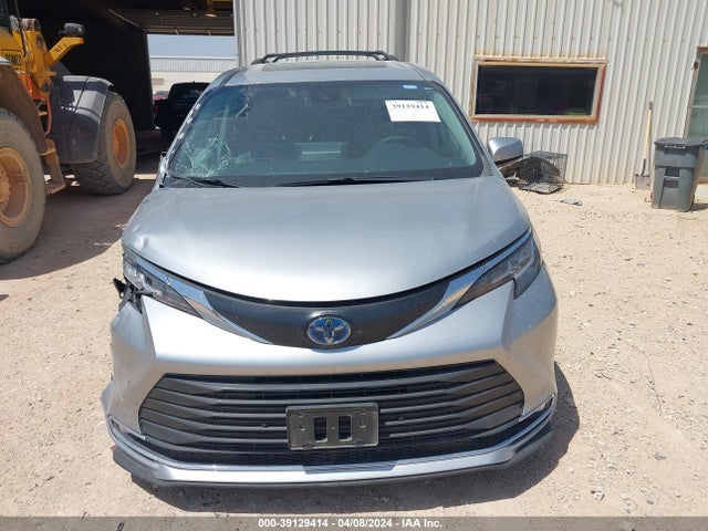 Toyota SIENNA XLE 2021 5TDYRKEC0MS067515 Image 13