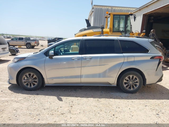 Toyota SIENNA XLE 2021 5TDYRKEC0MS067515 Image 15