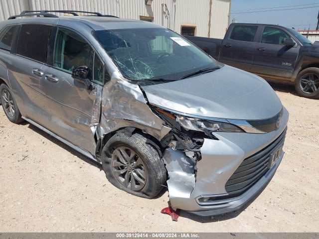 Toyota SIENNA XLE 2021 5TDYRKEC0MS067515 Image 6