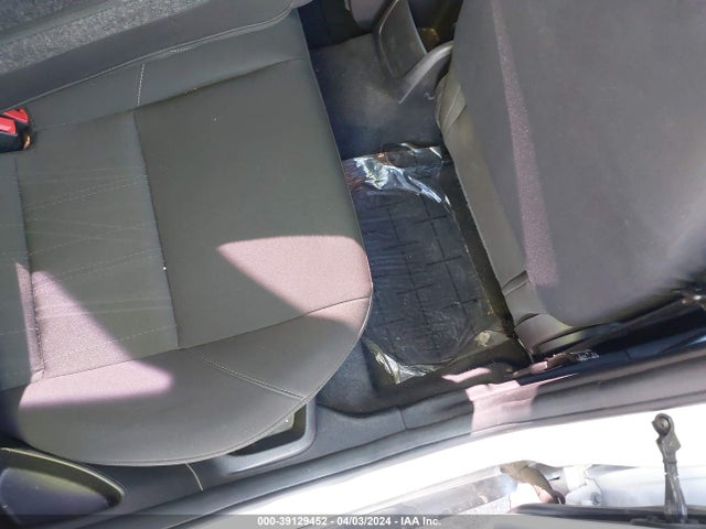 Ford FOCUS S 2016 1FADP3E27GL214247 Image 8