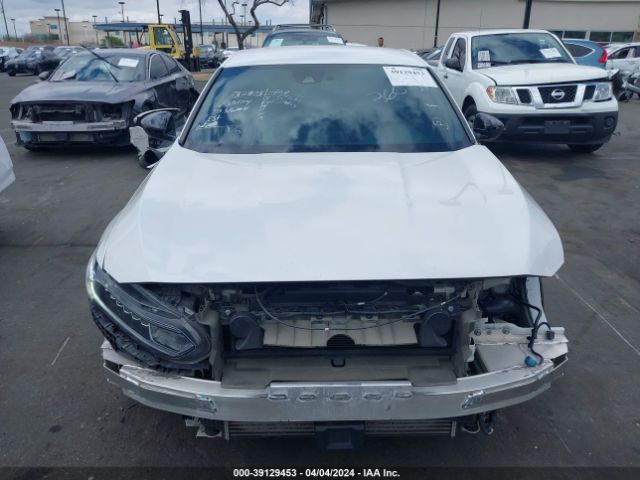 1HGCV1F3XJA063903 Honda Accord Sport