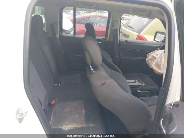 1C4NJPBA0FD304707 Jeep Patriot Sport