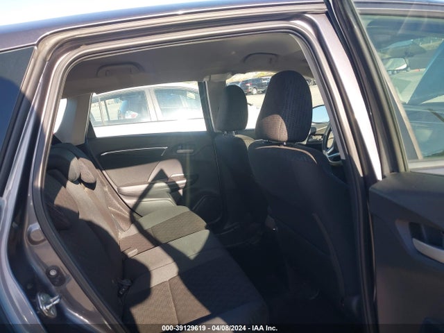 Honda FIT LX 2015 3HGGK5H57FM772749 Image 8