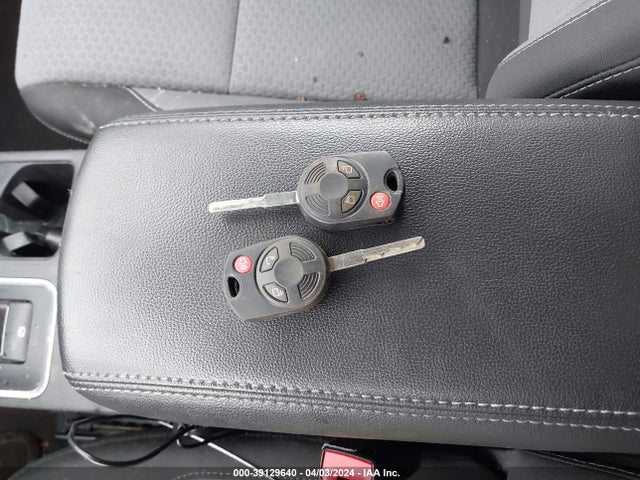 Ford ESCAPE SE 2017 1FMCU9GD0HUC76600 Image 11