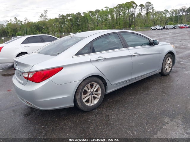 Продаж на аукціоні авто 2012 Hyundai Sonata Gls, vin: 5NPEB4AC6CH393770, номер лоту: 39129652