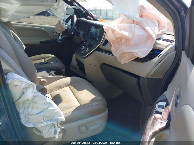 Toyota SIENNA XLE 2020 5TDYZ3DCXLS042899 Image 5