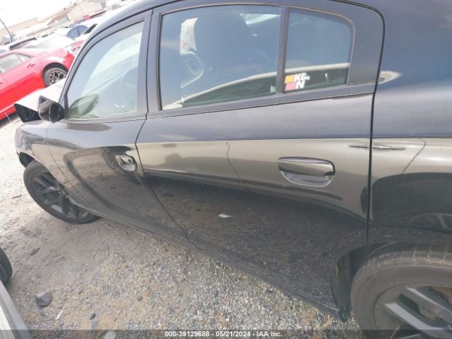 2C3CDXBG9NH225108 Dodge Charger Sxt Rwd
