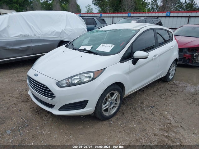 Ford FIESTA SE 2019 3FADP4EJ9KM103512 Image 2