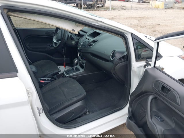 Ford FIESTA SE 2019 3FADP4EJ9KM103512 Image 5