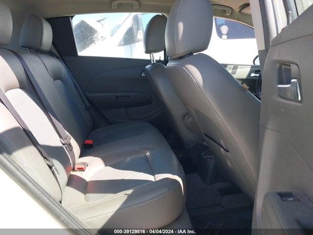 Chevrolet Sonic Ltz Auto 2015 1G1JE6SB7F4124008 Image 8