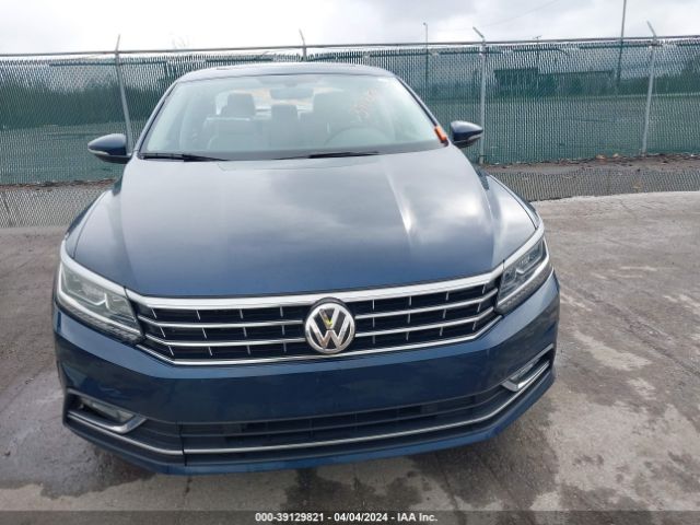 1VWBA7A38JC022557 Volkswagen Passat 2.0t Se