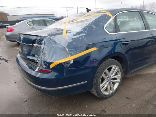 1VWBA7A38JC022557 Volkswagen Passat 2.0t Se