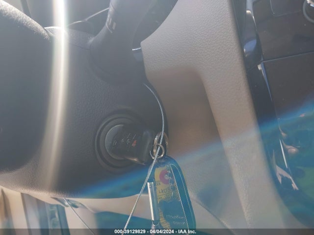 Nissan ROGUE S 2016 KNMAT2MT2GP629773 Image 11