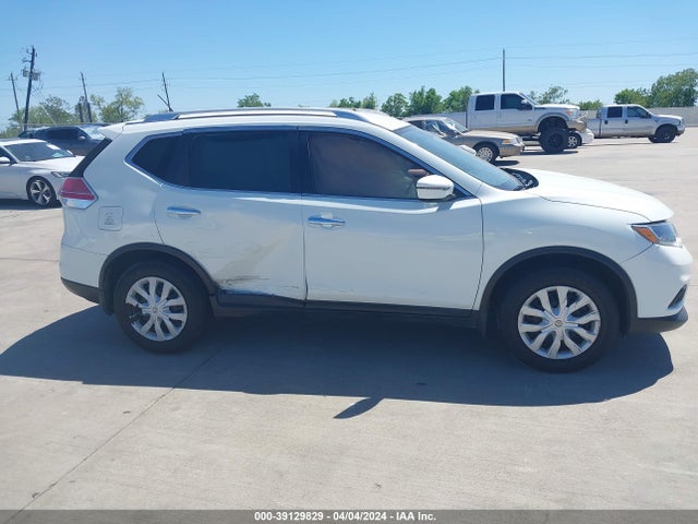 Nissan ROGUE S 2016 KNMAT2MT2GP629773 Image 13