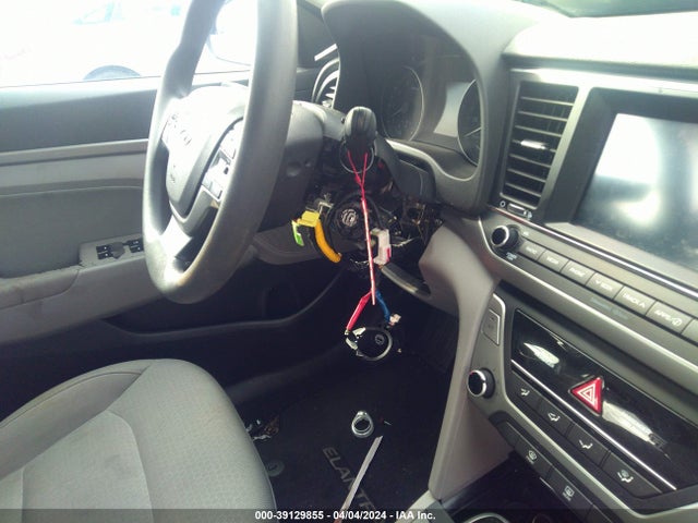 Hyundai ELANTRA SE 2017 5NPD84LF6HH130493 Image 12