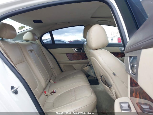 2009 JAGUAR XF SAJWA06B39HR34993 Photo 7