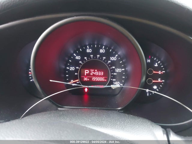 KIA SOUL + 2015 KNDJP3A52F7175815 Image 7
