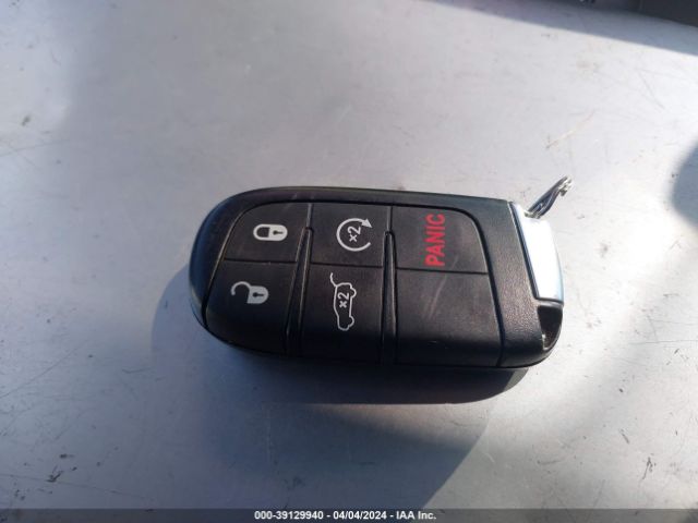 1C4RJEAG1KC792254 Jeep Grand Cherokee Laredo E 4x2