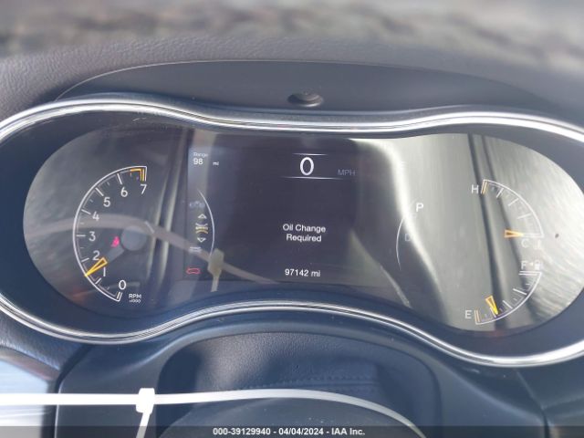 1C4RJEAG1KC792254 Jeep Grand Cherokee Laredo E 4x2