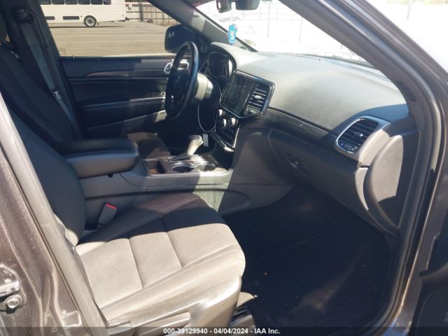 1C4RJEAG1KC792254 Jeep Grand Cherokee Laredo E 4x2