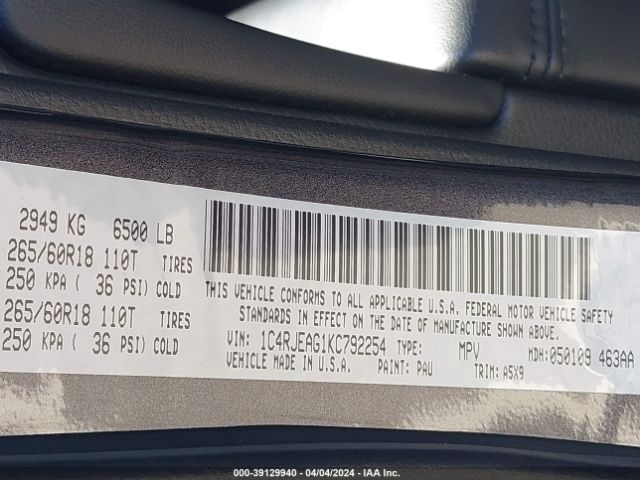 1C4RJEAG1KC792254 Jeep Grand Cherokee Laredo E 4x2