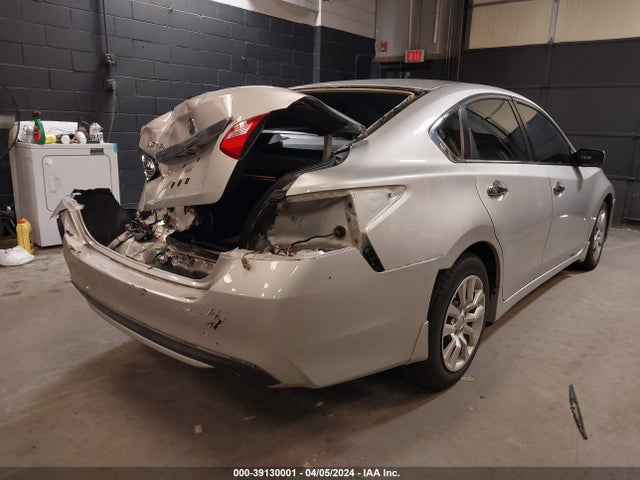 Nissan Altima 2.5 S 2017 1N4AL3AP0HC494336 Image 4