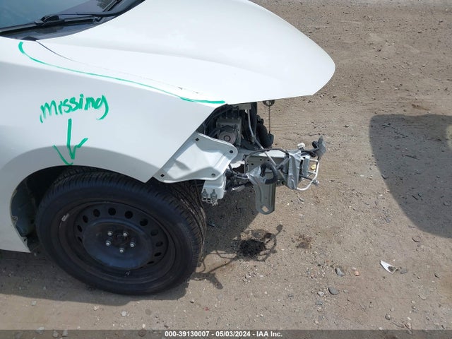 Toyota COROLLA LE 2017 5YFBURHE4HP578265 Image 19