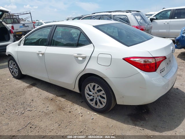 Toyota COROLLA LE 2017 5YFBURHE4HP578265 Image 3