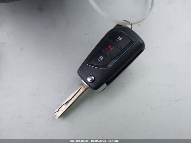 Toyota RAV4 LE 2019 JTMK1RFV5KD010757 Image 11