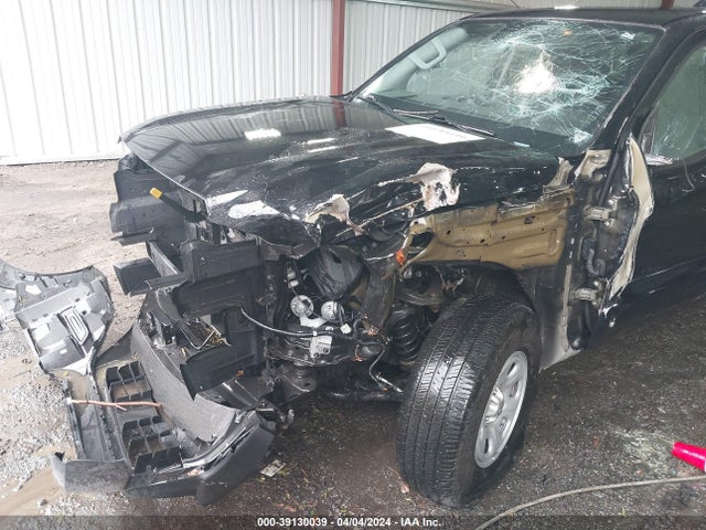 1N6ED1EK4NN633120 Nissan Frontier S 4x4