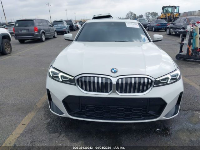 3MW69FF00R8E34963 BMW 3 Series 330i