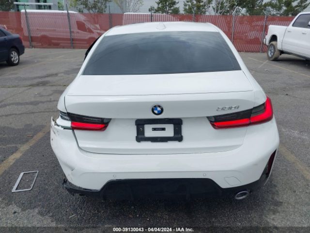 3MW69FF00R8E34963 BMW 3 Series 330i