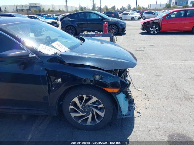 Honda CIVIC EX 2018 2HGFC2F7XJH537913 Image 6